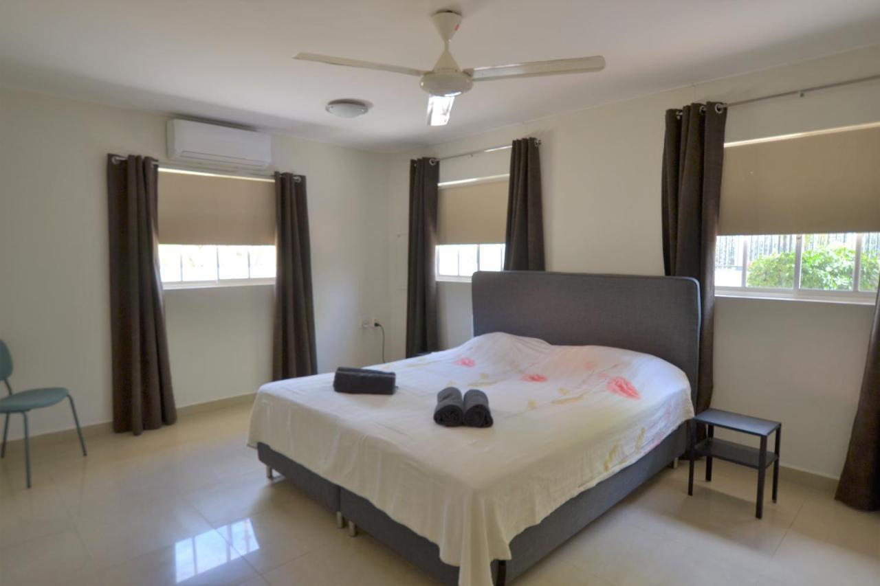 Relex Villa With Private Pool Willemstad Exterior photo